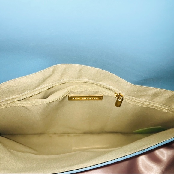 Envelope Metallic Embossed Convertible Clutch Bag - Picture 11 of 11